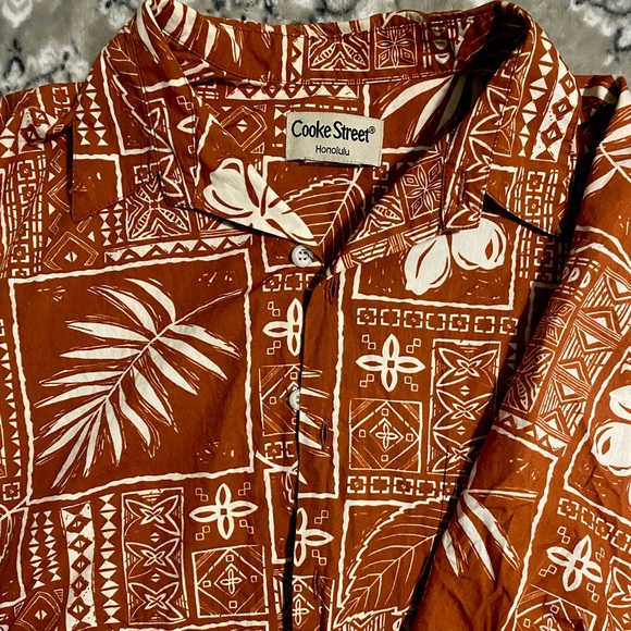 Cooke Street Honolulu - Hawaiian Shirt - Picture 3 of 4